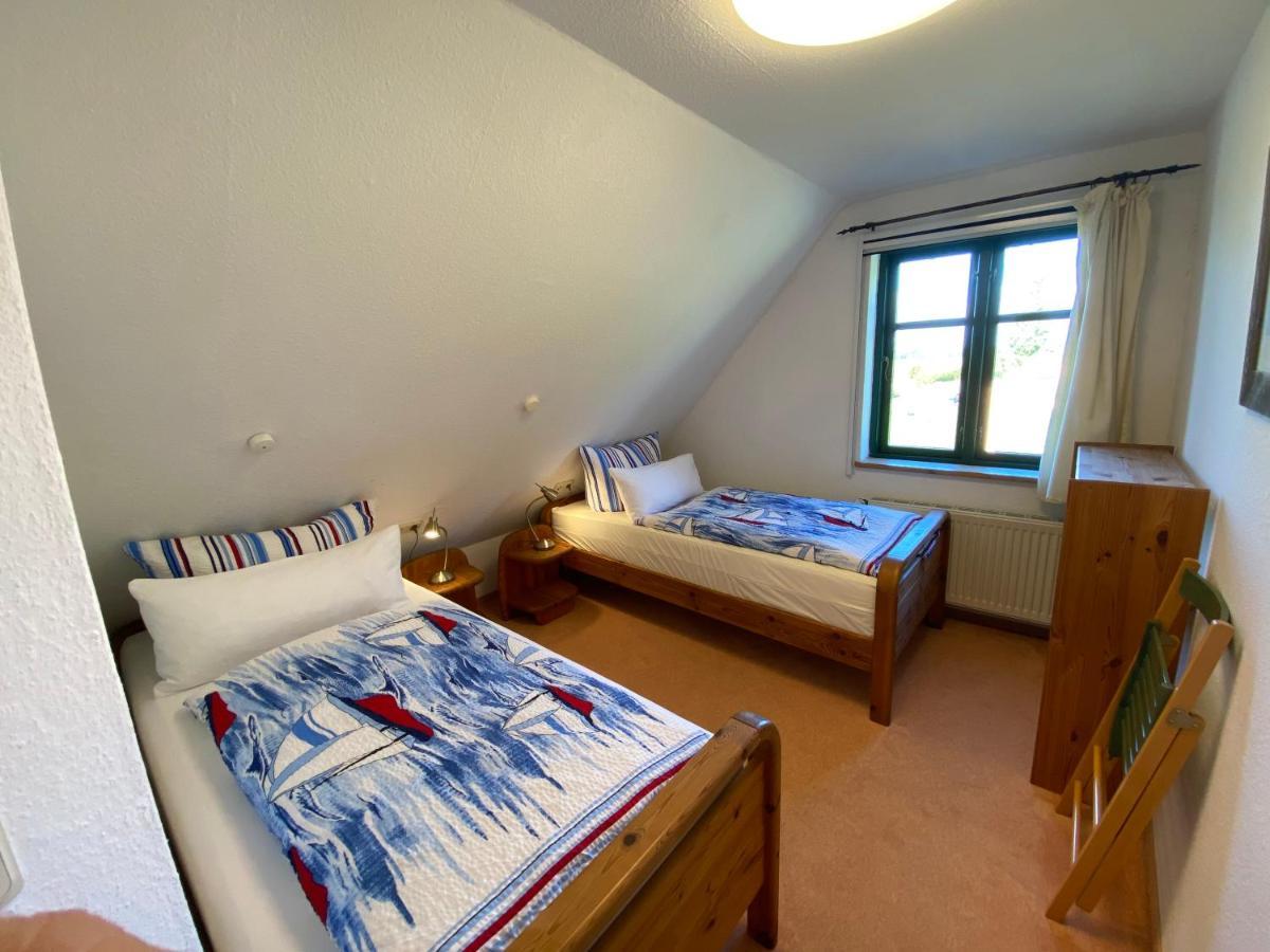 Ferienwohnungen Dargatz Lussvitz Exterior foto